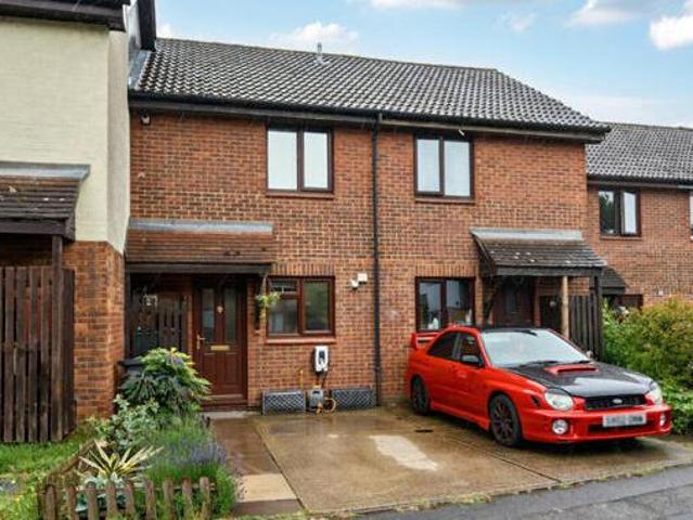 House for sale in Kingston Upon Thames, Greater London