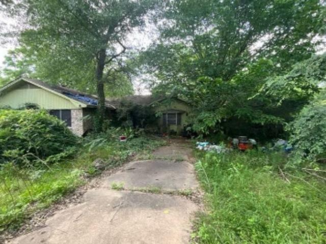 House for sale in Lufkin, Texas