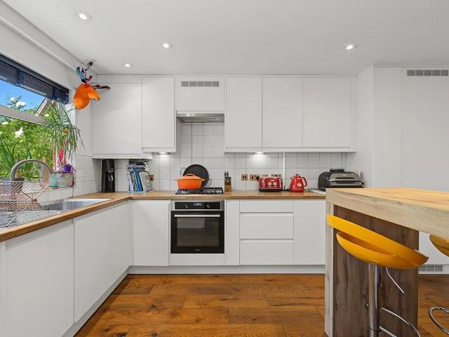 House for rent in Dalston, Greater London