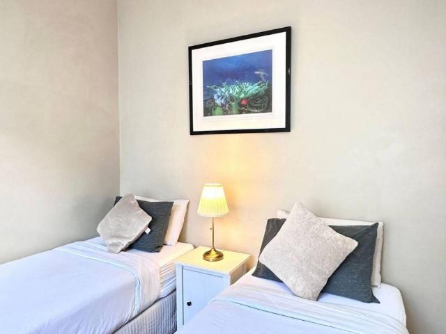 Apartment for rent in Chinatown, Sydney