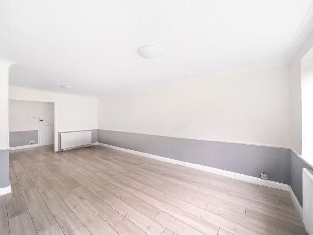 Apartment for rent in Cat Hill, Isle Of Man