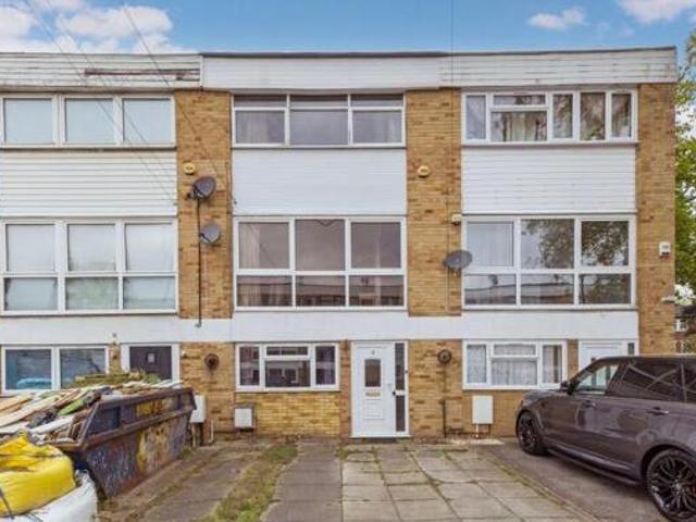 House for sale in Lyons, Greater London