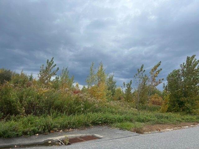 Land for sale in Hampden, Massachusetts
