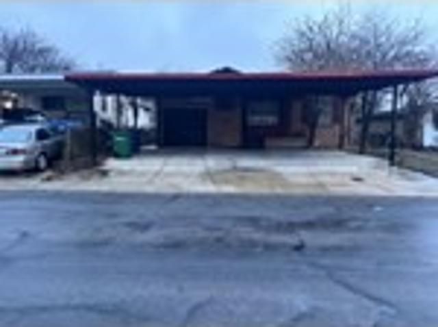 House for sale in Leesville, Texas