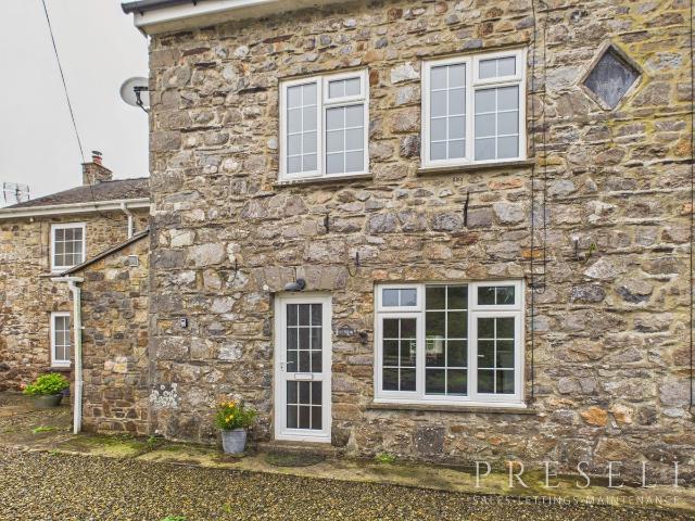 House for rent in Brimaston, Wales