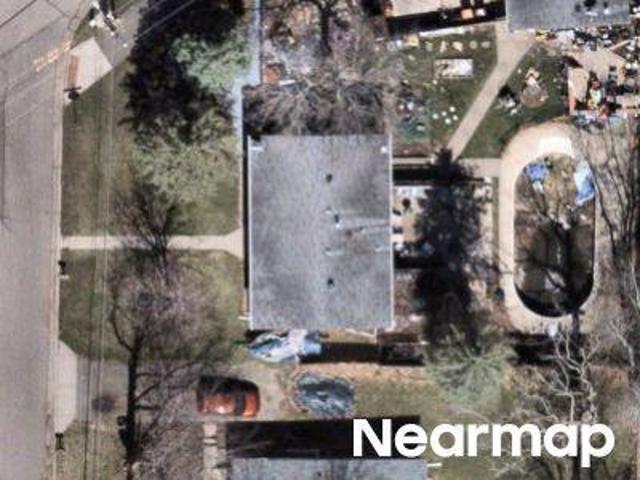 House for sale in Oakdale, Minnesota