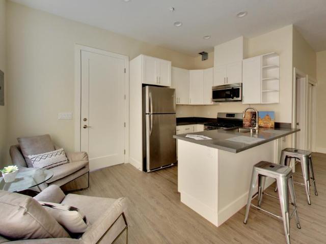 Condo for rent in Hayward