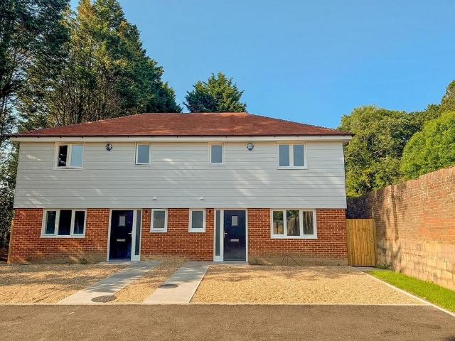 House for rent in Wivelsfield Green, Iford