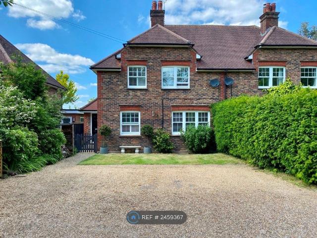 House for rent in Southdowns Park, Perryfields