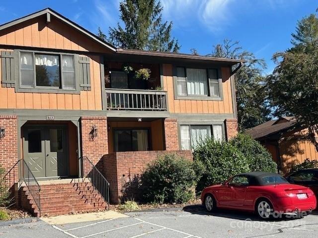 Condo for sale in Hendersonville, North Carolina