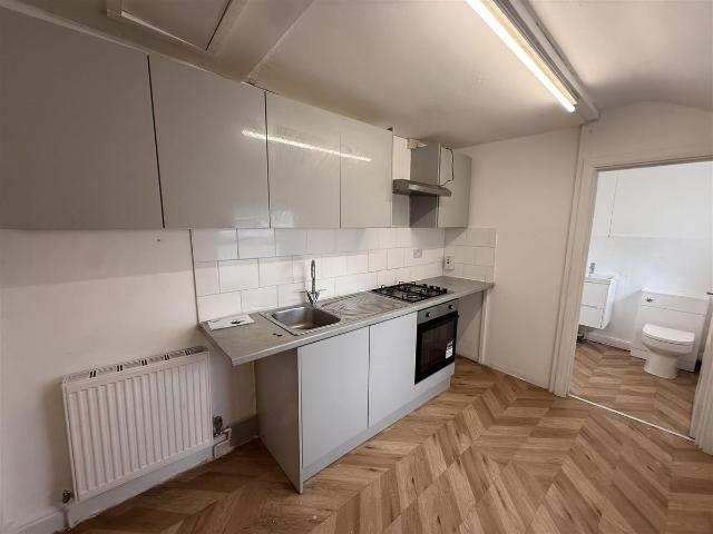 Apartment for rent in Kingsley Moor, Staffordshire