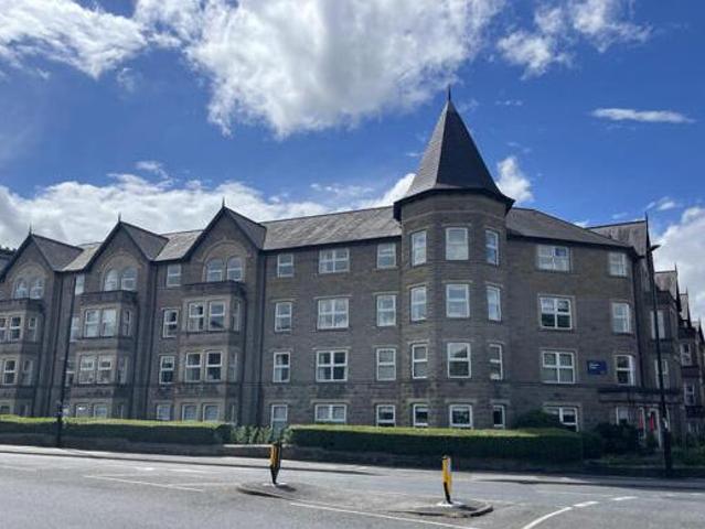 House for sale in Low Harrogate, Harrogate