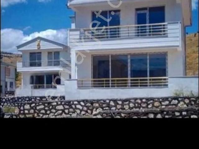Sivrice, Elaziğ içerisinde satılık Villa