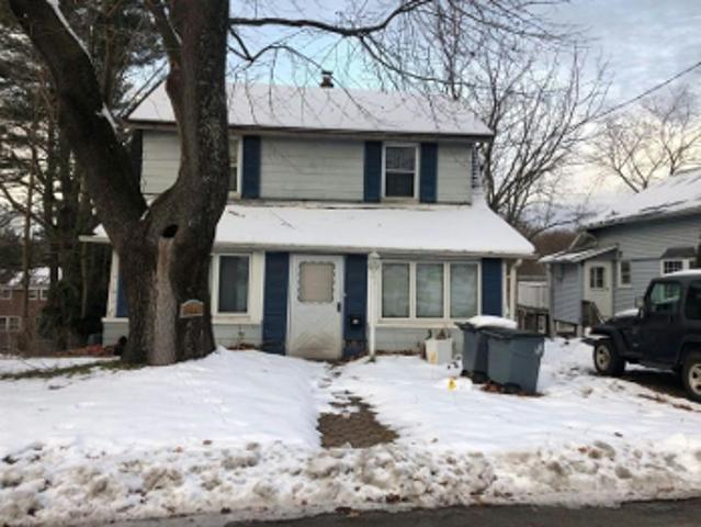 House for sale in Livingston, Essex County