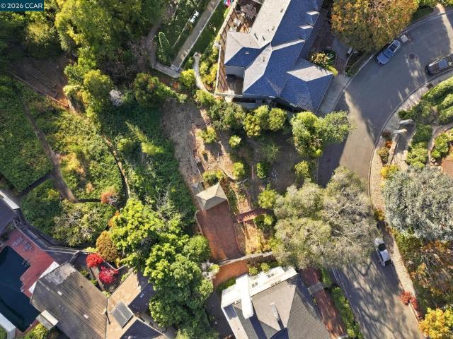 Land for sale in Piedmont, Alameda County