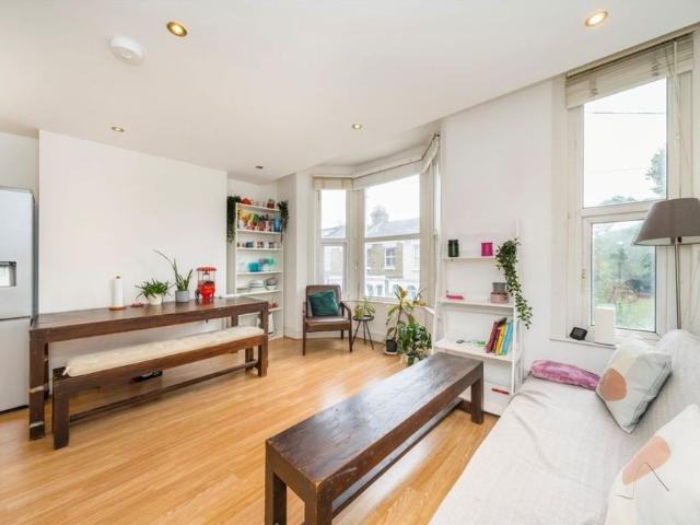 Apartment for rent in London Borough of Brent, Greater London