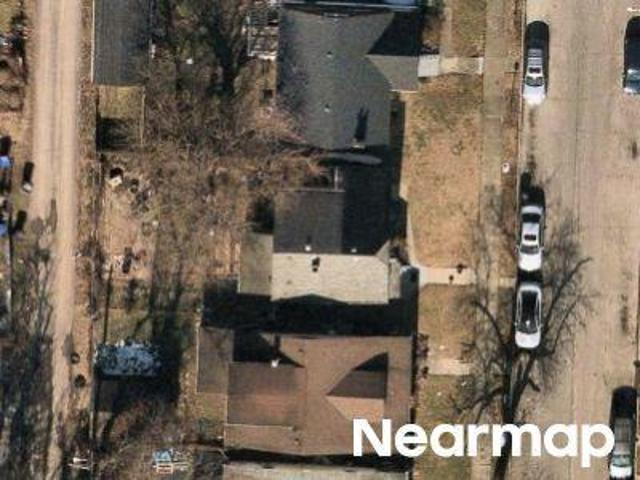 House for sale in Louisville, Jefferson County