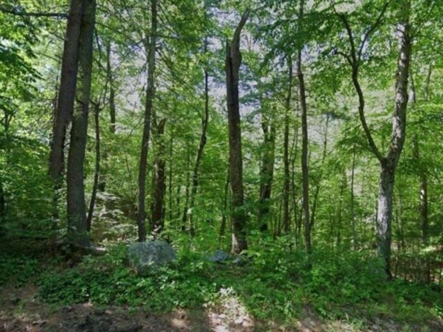 Land for sale in North Uxbridge, Massachusetts