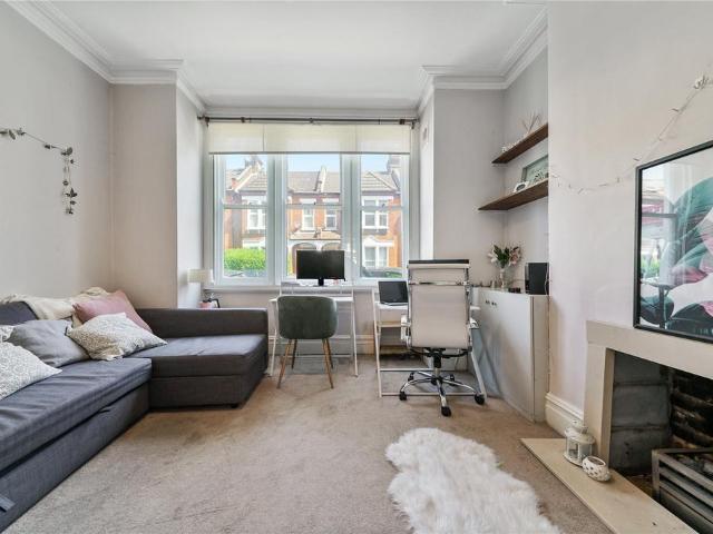 Apartment for rent in London Borough of Lambeth, Greater London