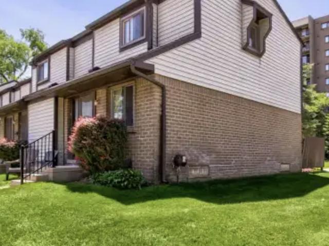 Apartment for rent in Hazel Park, Michigan