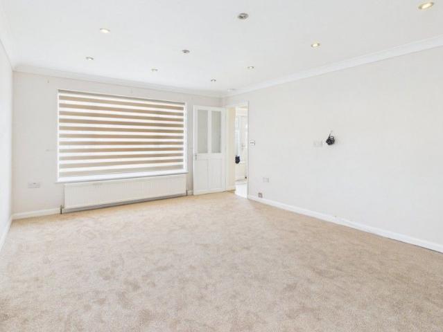 House for rent in Swallow, Buckinghamshire