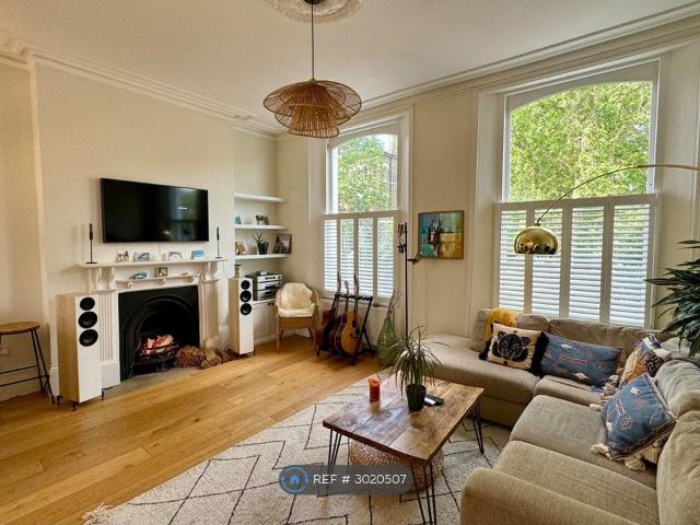 Apartment for rent in Archway, Greater London