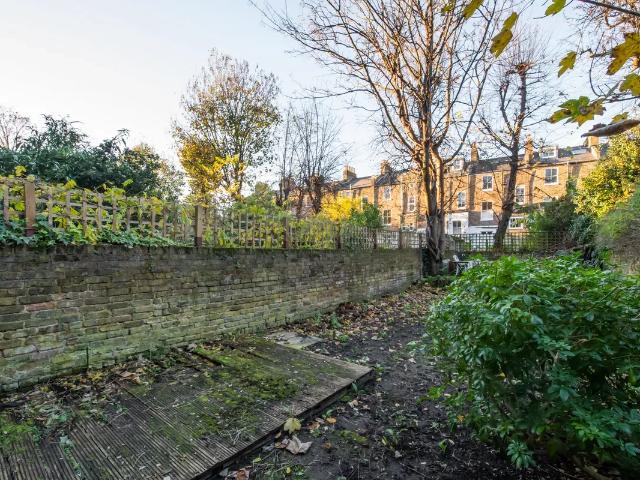 Room for rent in Archway, Greater London
