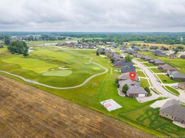 House for sale in Henryville