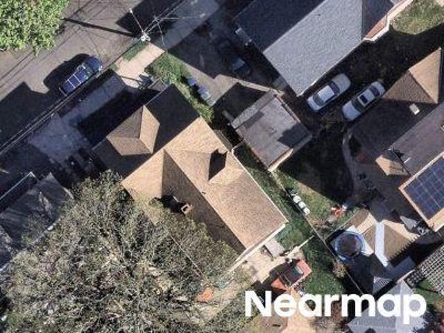 House for sale in Bridgeport, Connecticut