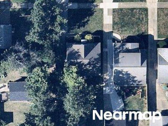 House for sale in Maple Heights