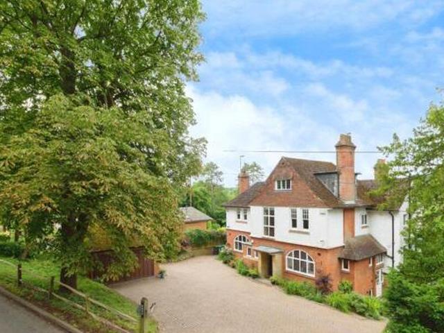House for sale in Red Hill, Surrey