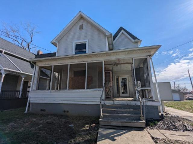 House for sale in Canton, Ohio