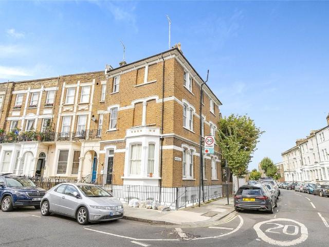 Apartment for rent in London Borough of Hammersmith and Fulham, Greater London