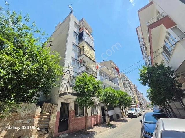 Cuma Mahallesi, Efeler içerisinde kiralık mülk