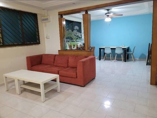 Condominium for rent in Yishun East, Singapore