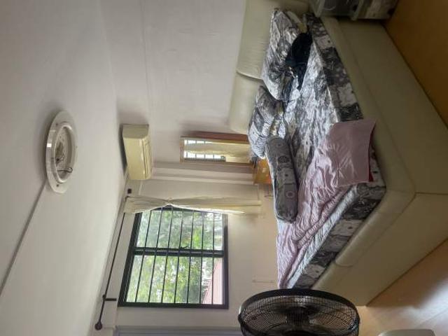 Apartment for rent in Macpherson