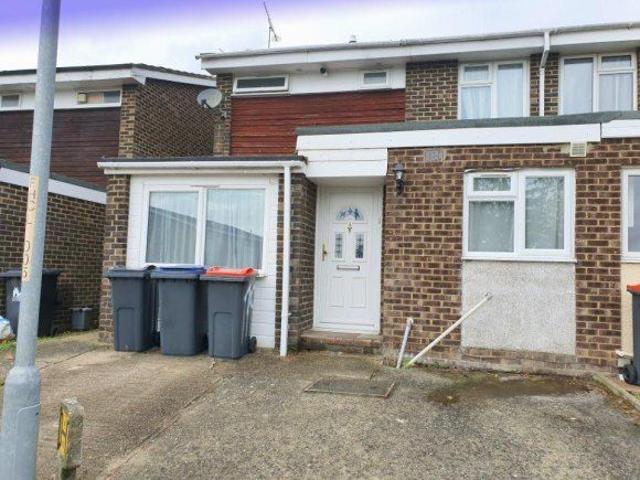 House for rent in Hales Place, The Bridge