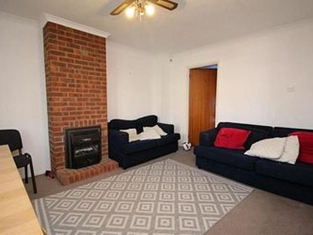 House for rent in Hales Place, The Bridge