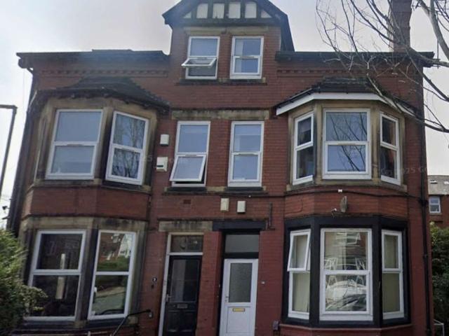 Room for rent in Beckett Park, Headingley