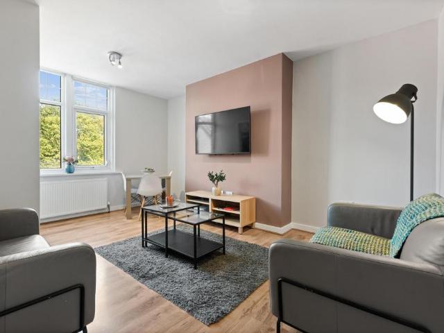 House for rent in Hyde Park, West Yorkshire