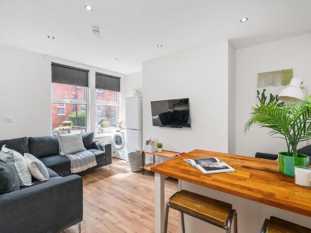 House for rent in Beckett Park, Leeds