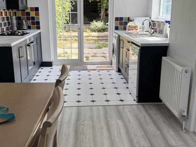 House for rent in Lye Valley, The Slade