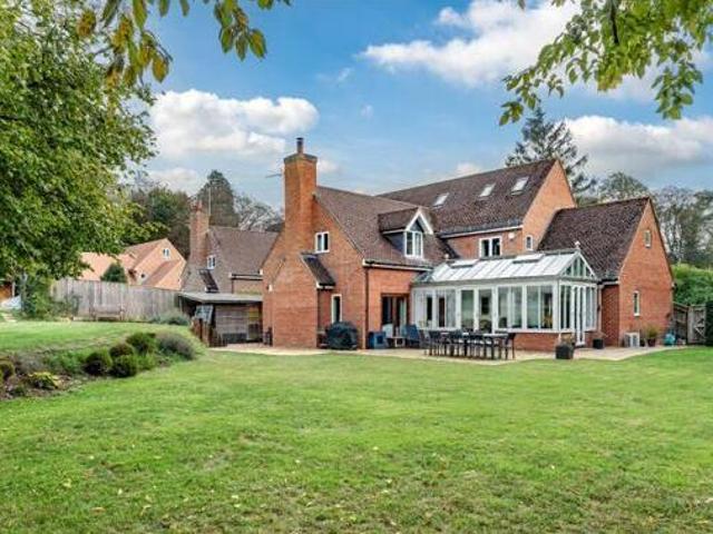 House for sale in The Slade, Oxfordshire