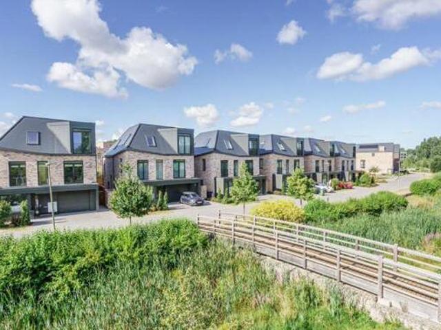 House for sale in Barton Park, The Slade