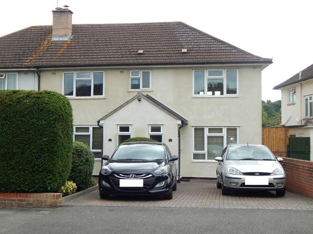House for rent in Risinghurst and Sandhills, The Slade