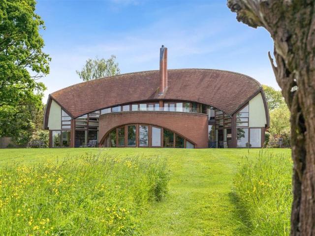 House for rent in Castle Village, Dacorum