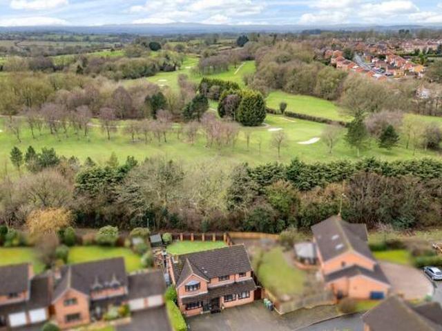 House for sale in Redditch, Worcestershire