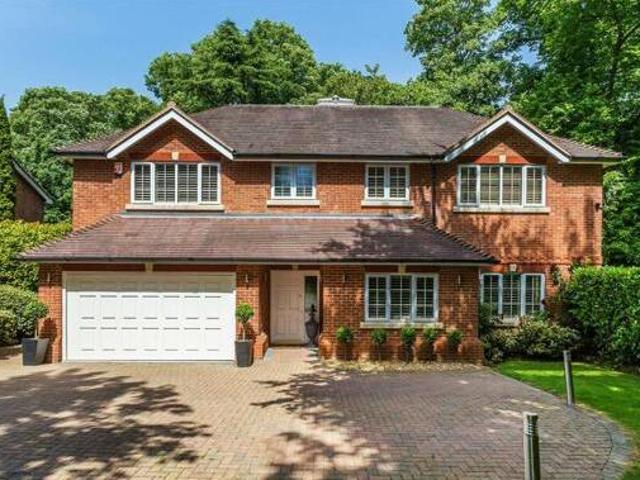 House for sale in Leatherhead, Mole Valley