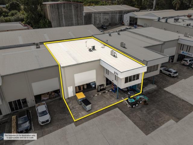Warehouse for rent in Toombul, Queensland