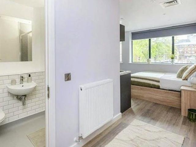 Studio for rent in Arena Quarter, Leeds